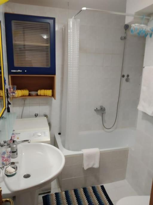 Alex Apartment Zemun Экстерьер фото