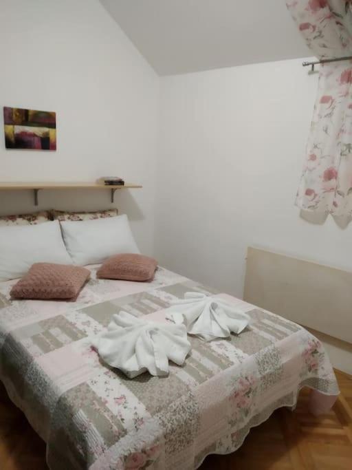 Alex Apartment Zemun Экстерьер фото